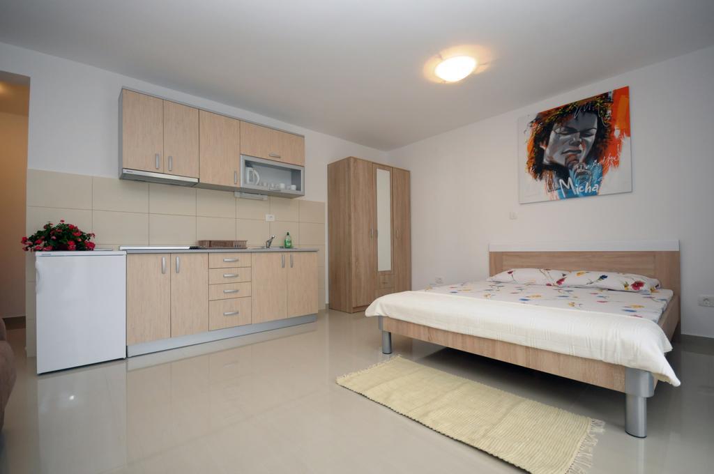 Apartments Vila Anastasia Budva Zimmer foto